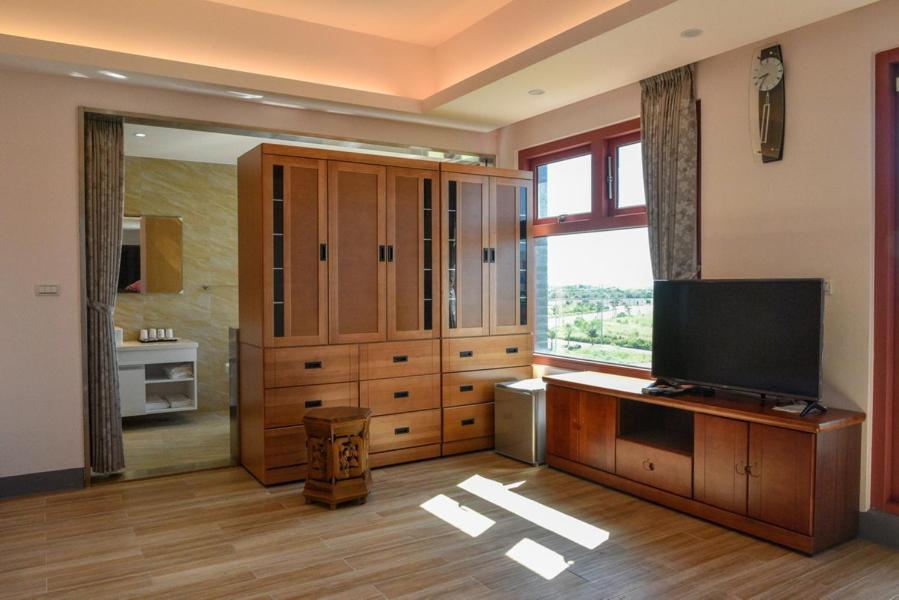 First Shanhai Hotel Toucheng Exterior photo