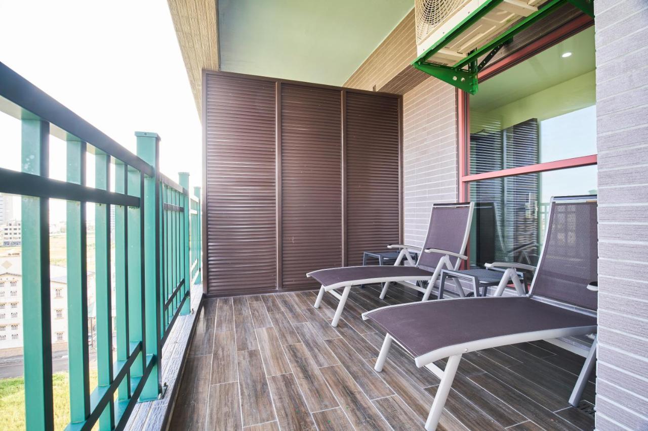 First Shanhai Hotel Toucheng Exterior photo