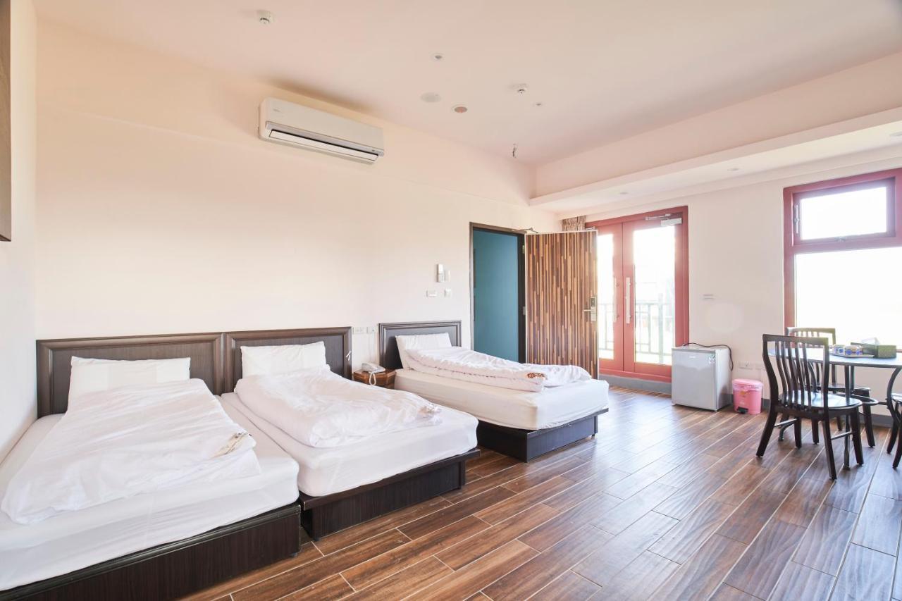 First Shanhai Hotel Toucheng Exterior photo